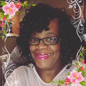 Meet your Posher, Cynthia joyce